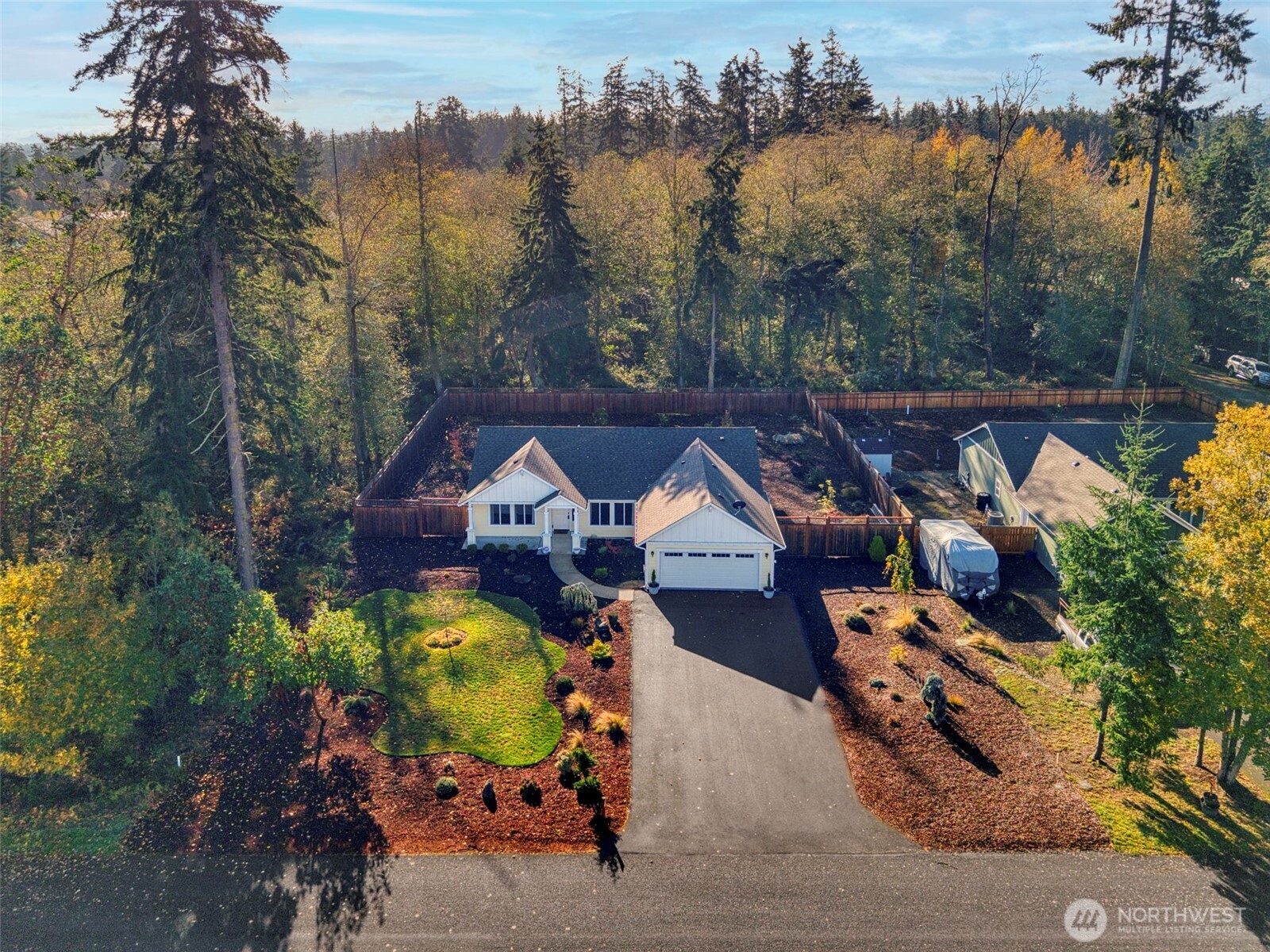 174 E Island View Avenue , Port Townsend, WA 98368