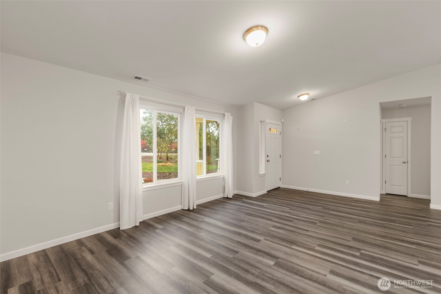 174 E Island View Avenue , Port Townsend, WA 98368