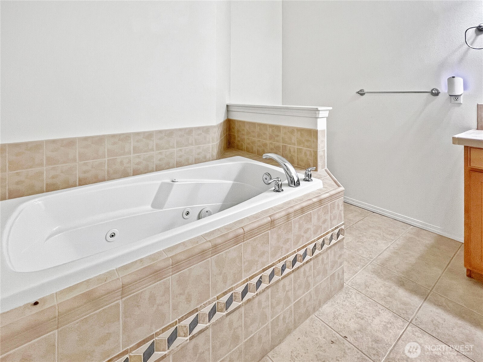 1100 9th Avenue , Milton, WA 98354