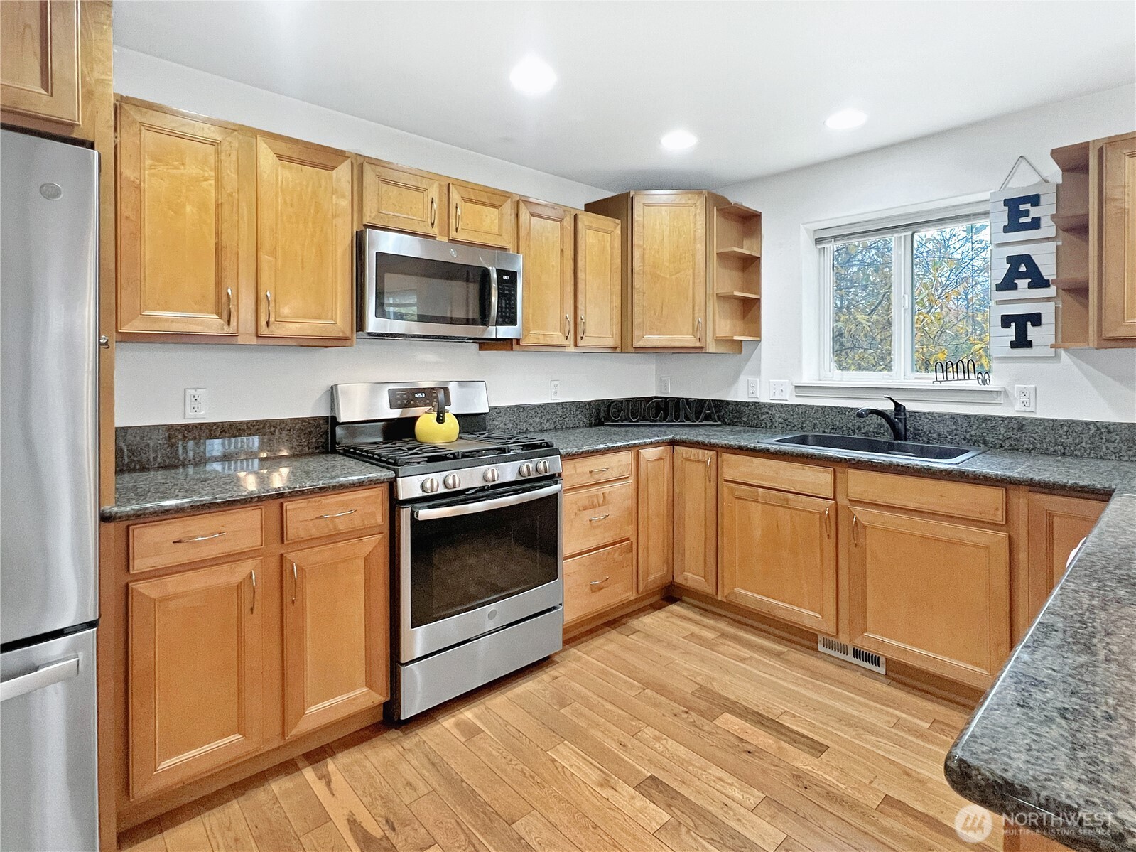 1100 9th Avenue , Milton, WA 98354