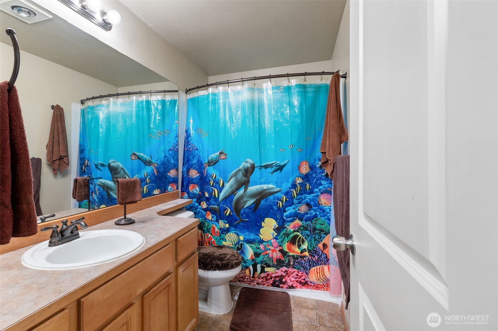 11527 Highway 99 #B103, Everett, WA 98204