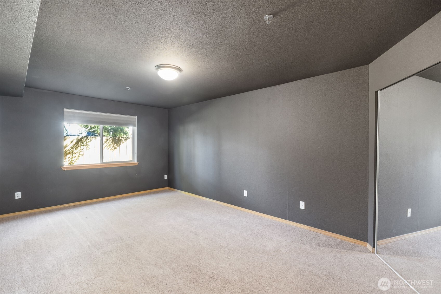 11527 Highway 99 #B103, Everett, WA 98204