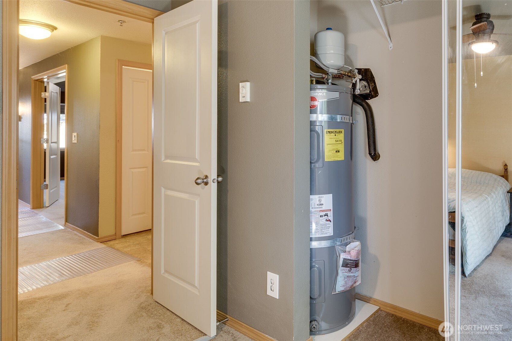 11527 Highway 99 #B103, Everett, WA 98204