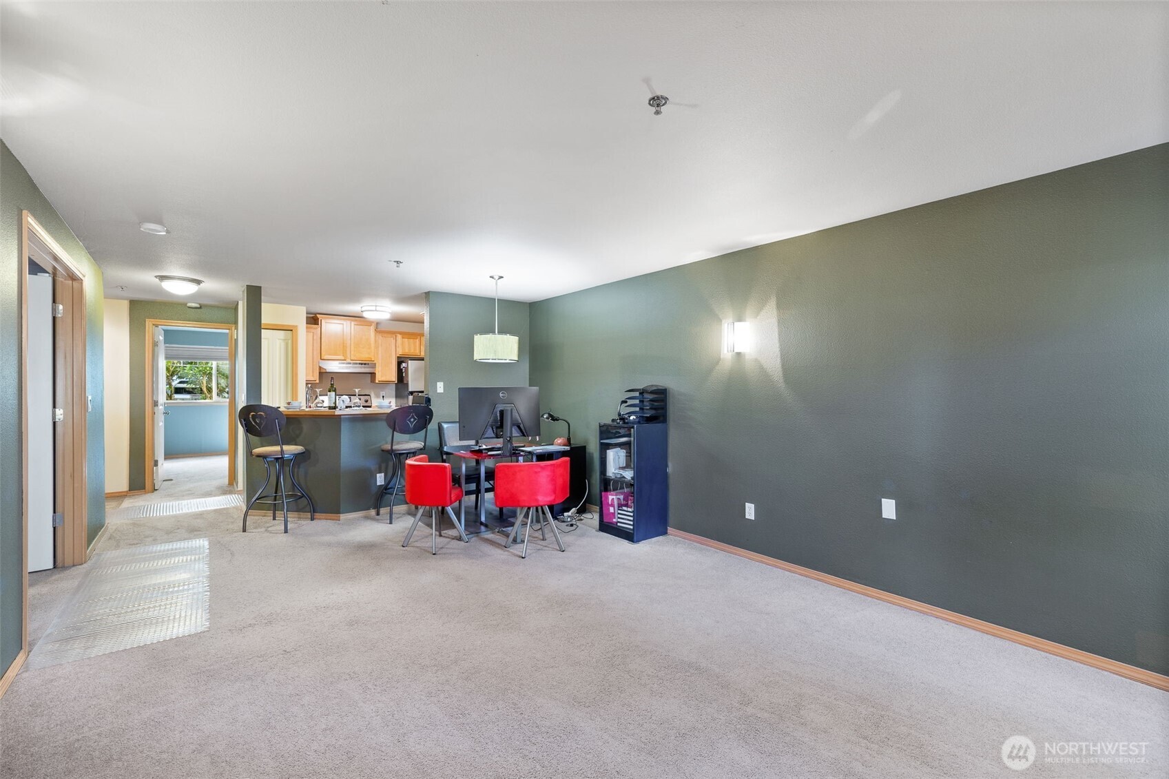 11527 Highway 99 #B103, Everett, WA 98204