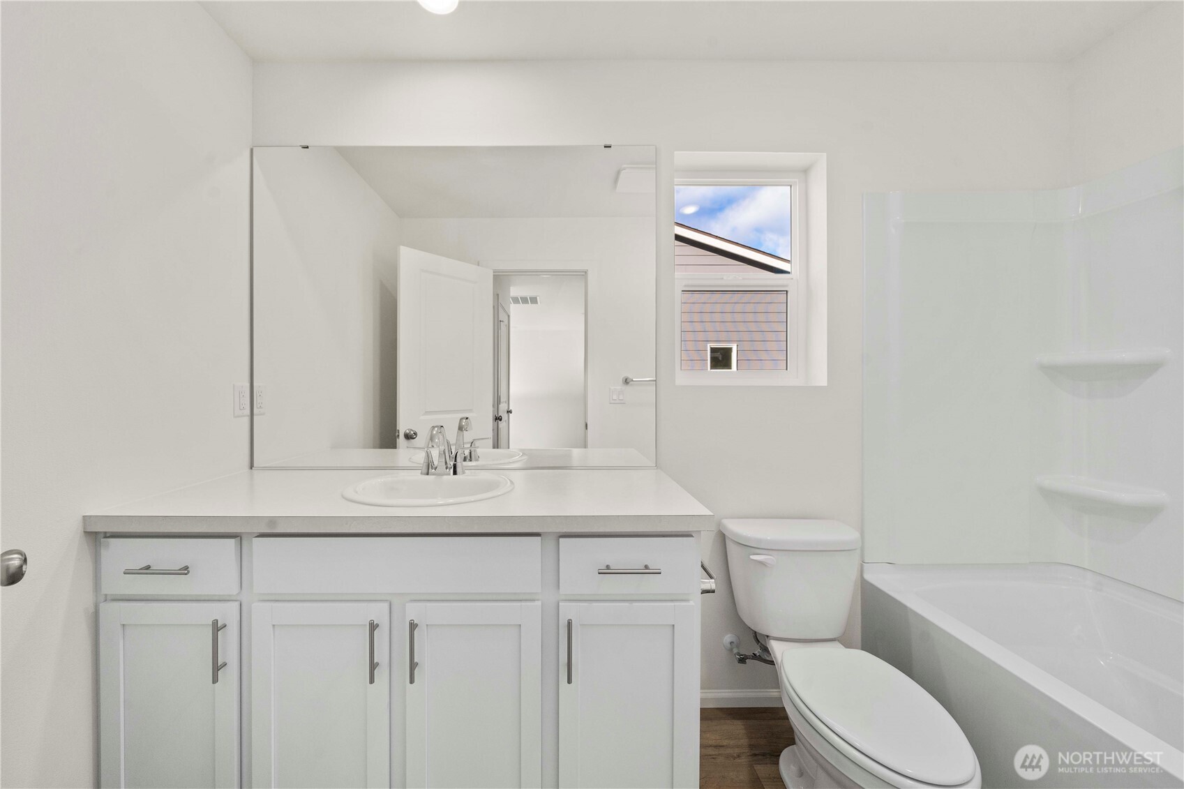 667 Salzer Creek Drive , Centralia, WA 98531