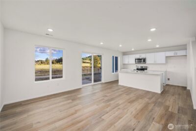 667 Salzer Creek Drive , Centralia, WA 98531 - Photo 6