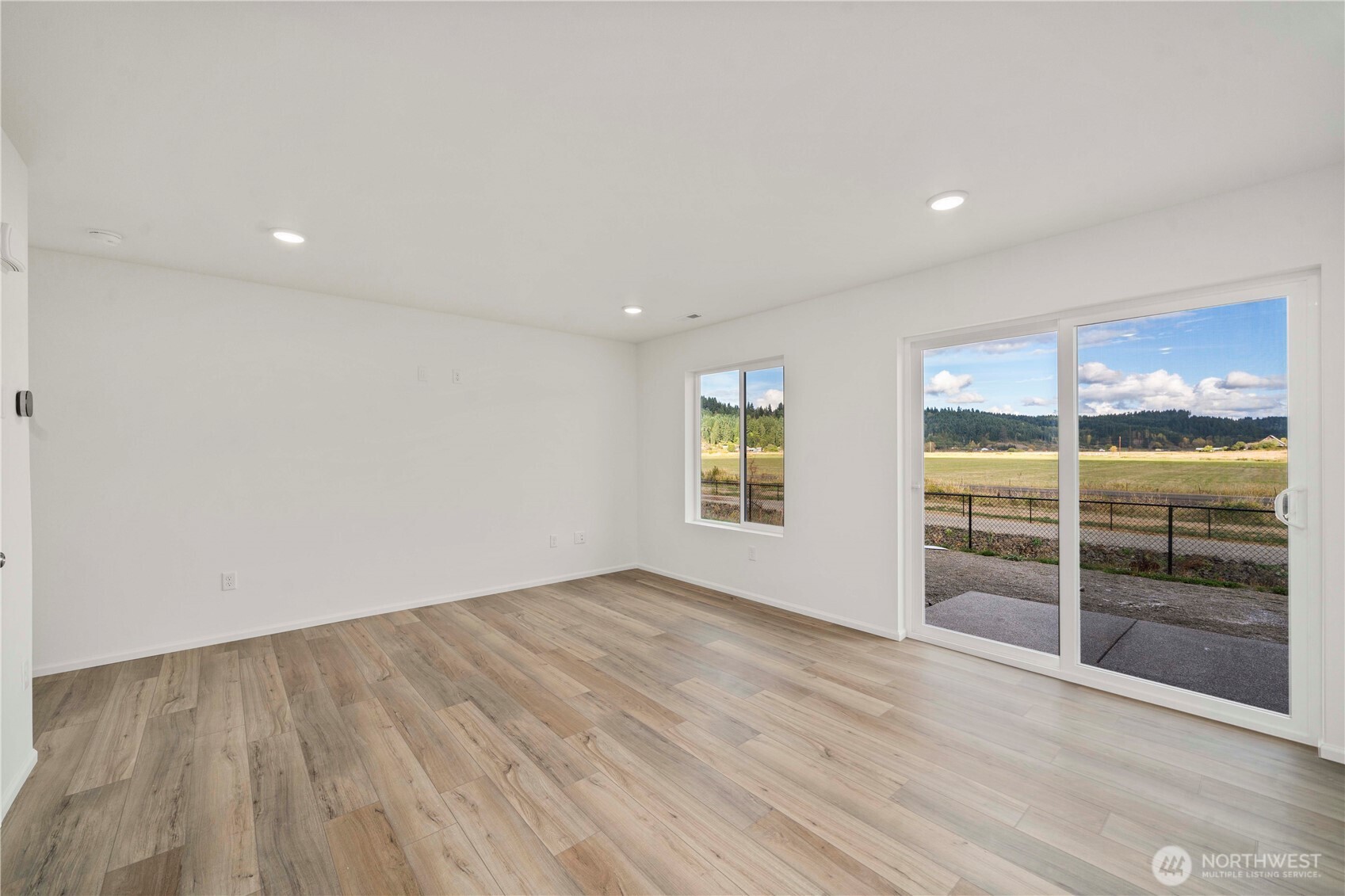 667 Salzer Creek Drive , Centralia, WA 98531