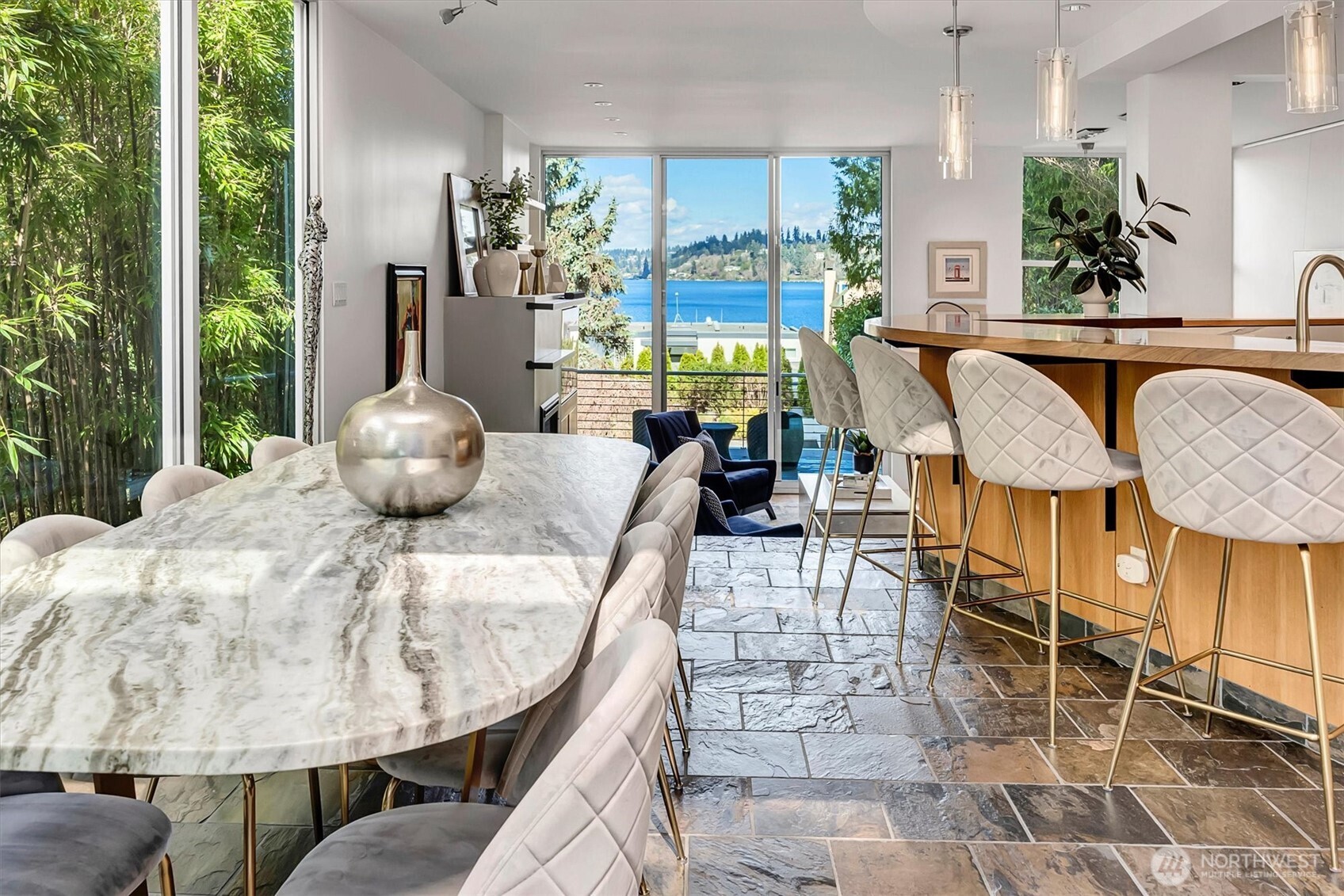 9204 SE 33rd Place , Mercer Island, WA 98040