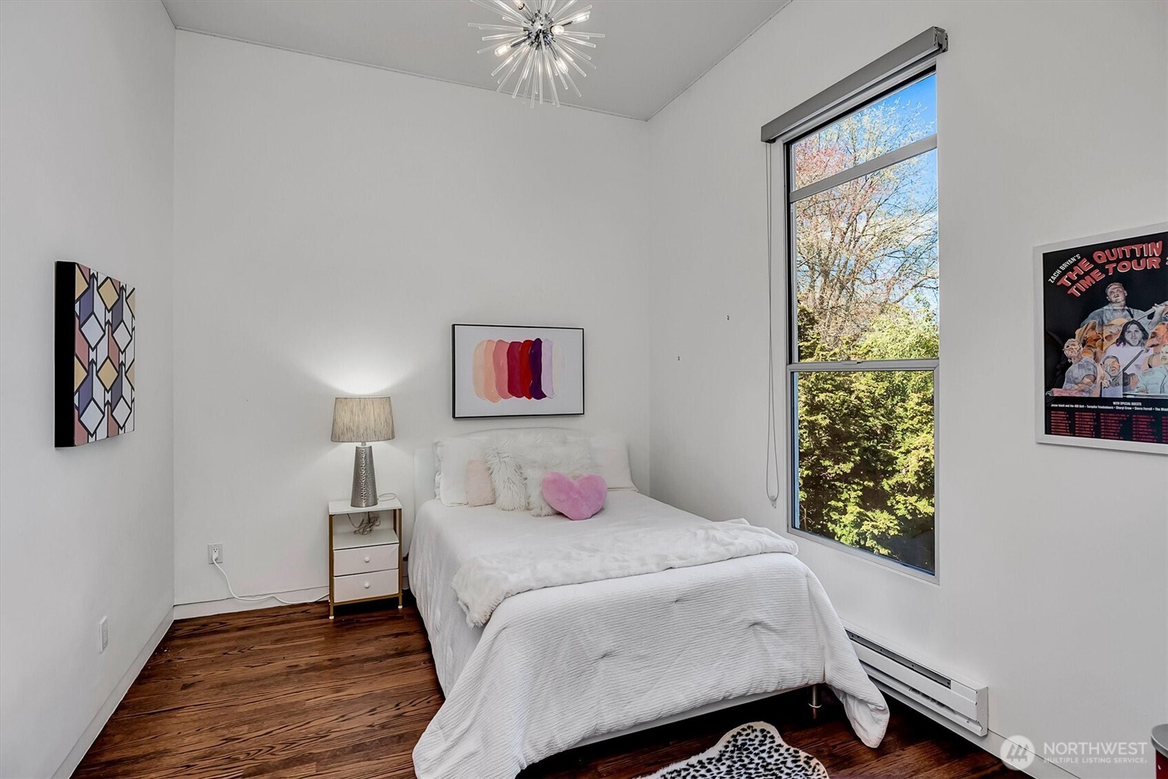 9204 SE 33rd Place , Mercer Island, WA 98040