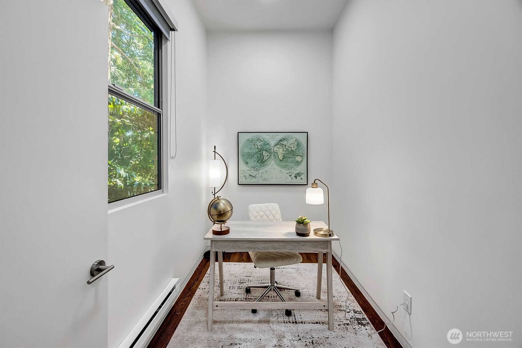 9204 SE 33rd Place , Mercer Island, WA 98040