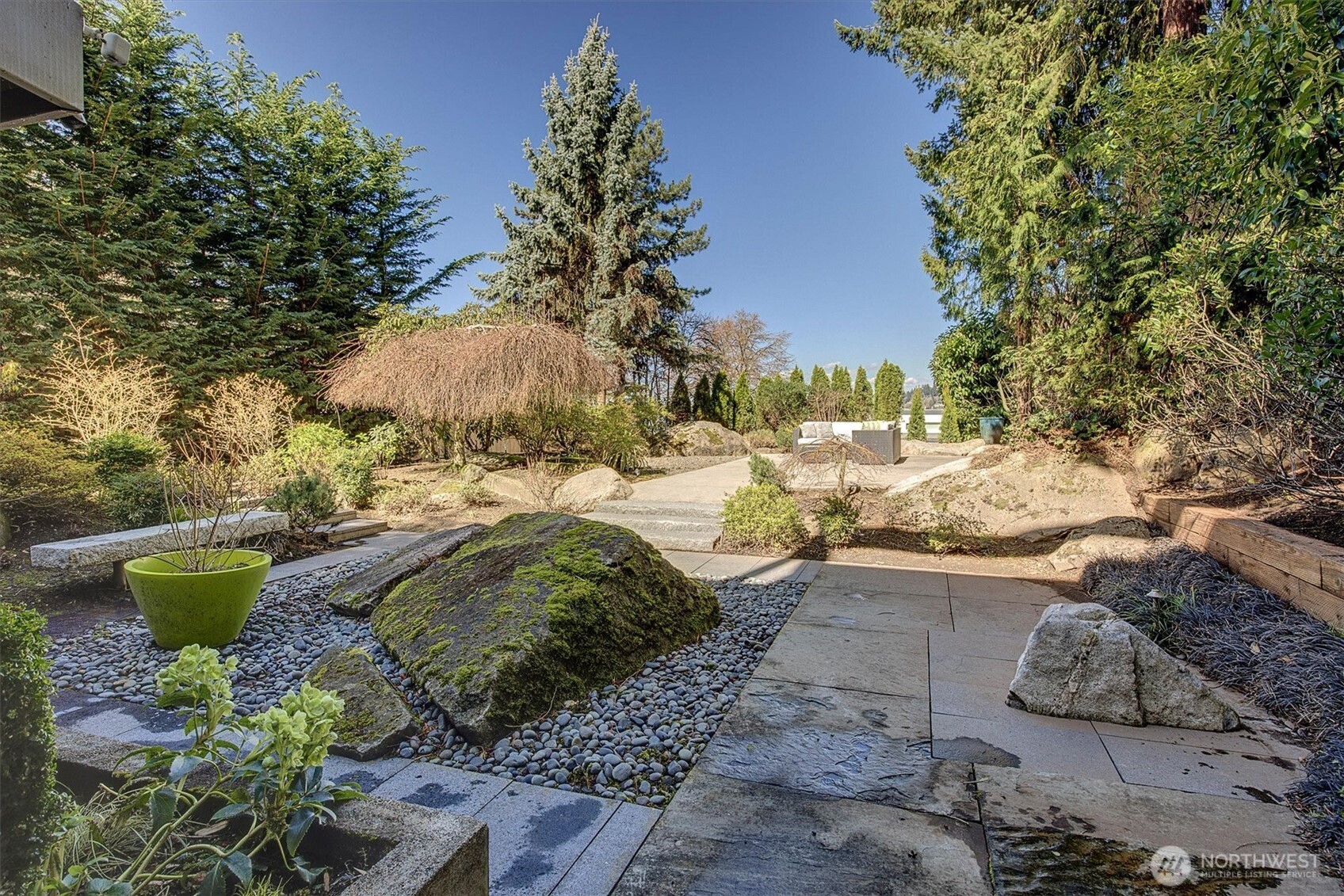 9204 SE 33rd Place , Mercer Island, WA 98040