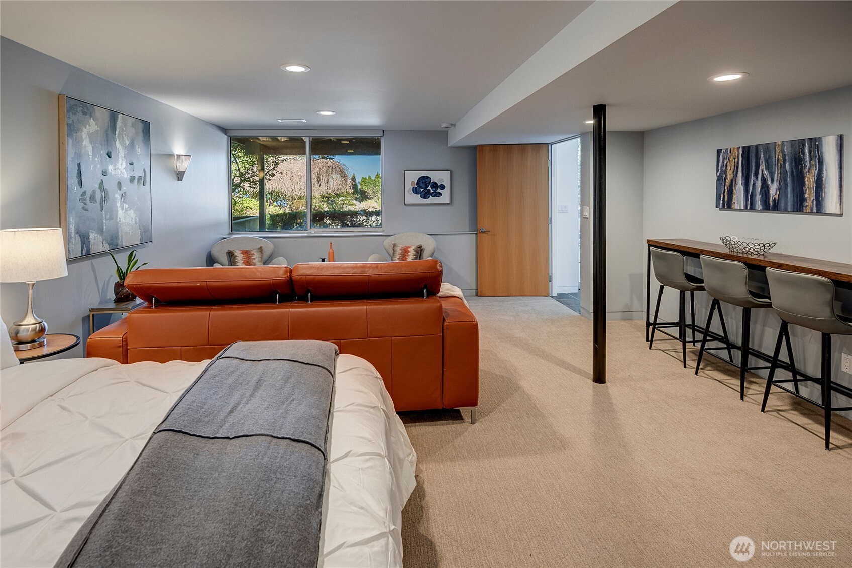 9204 SE 33rd Place , Mercer Island, WA 98040