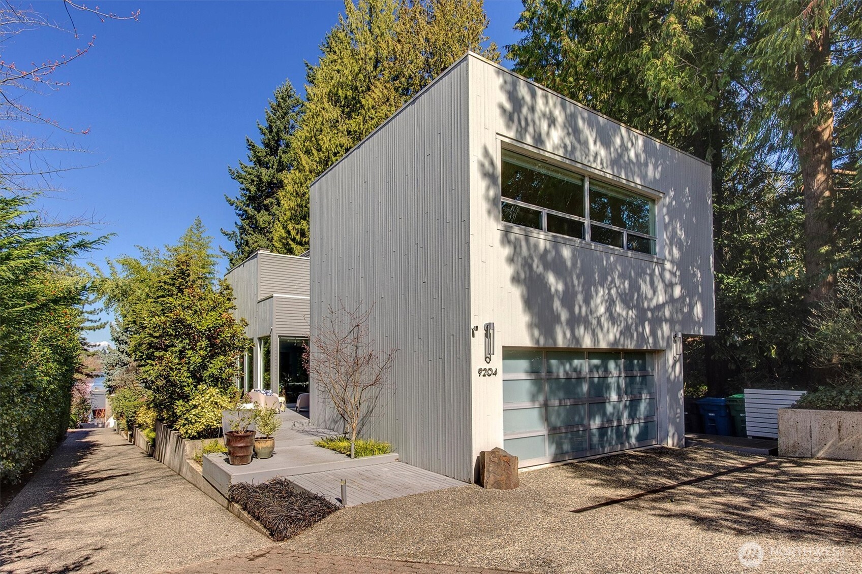 9204 SE 33rd Place , Mercer Island, WA 98040