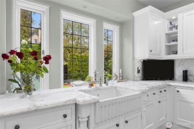 180 Lake Washington Boulevard E, Seattle, WA 98112 - Photo 12