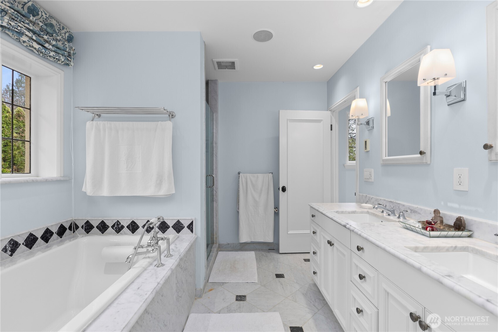 180 Lake Washington Boulevard E, Seattle, WA 98112