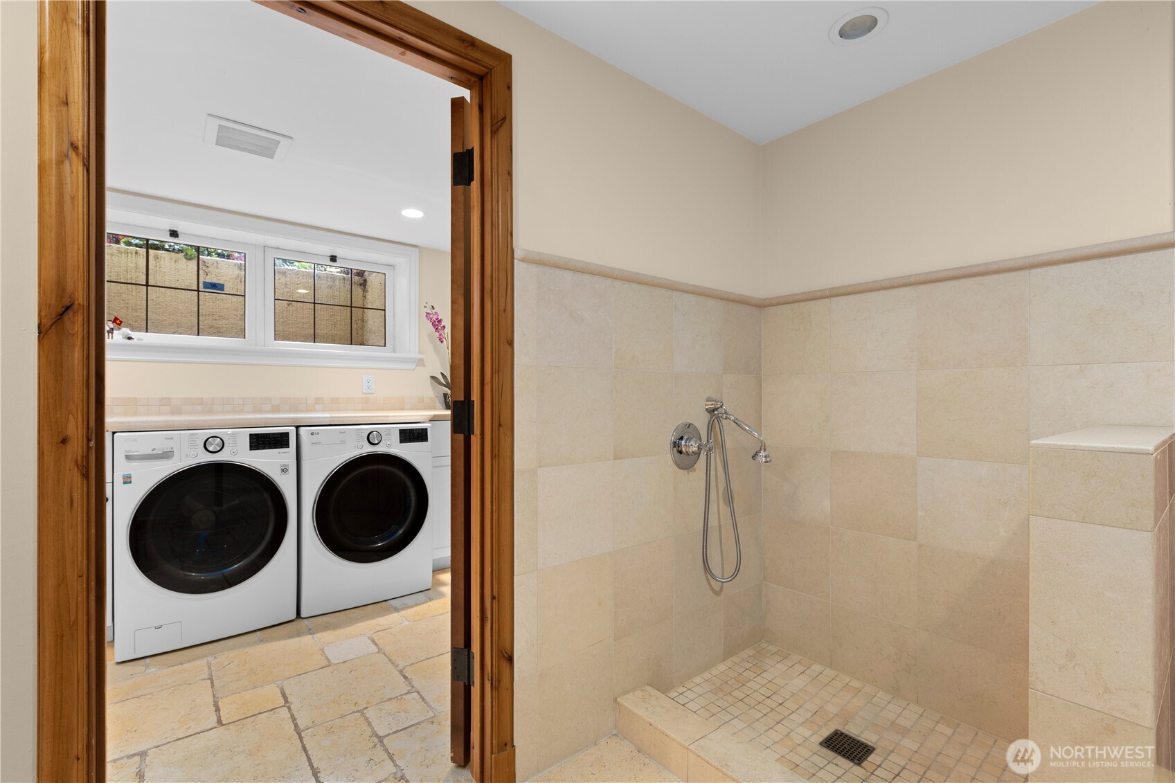 180 Lake Washington Boulevard E, Seattle, WA 98112