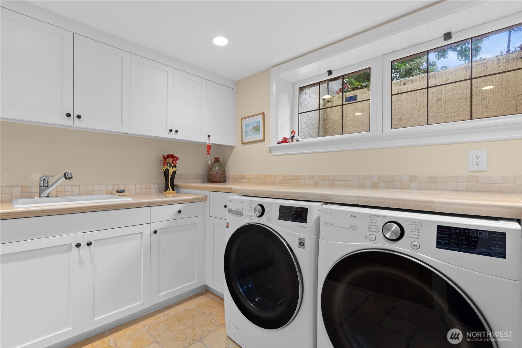 180 Lake Washington Boulevard E, Seattle, WA 98112