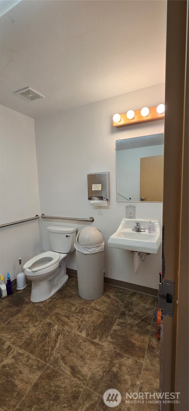 4012 Airport Road #8, Anacortes, WA 98221