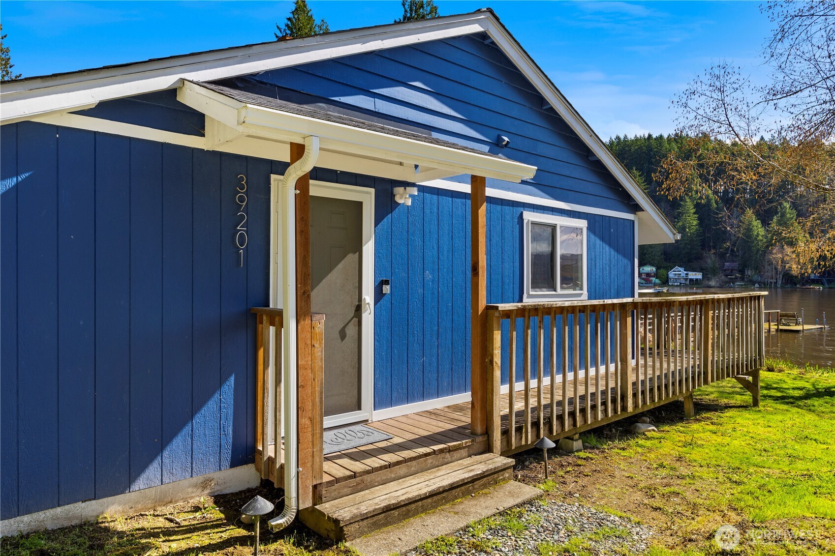 39201 Orville Road E, Eatonville, WA 98328