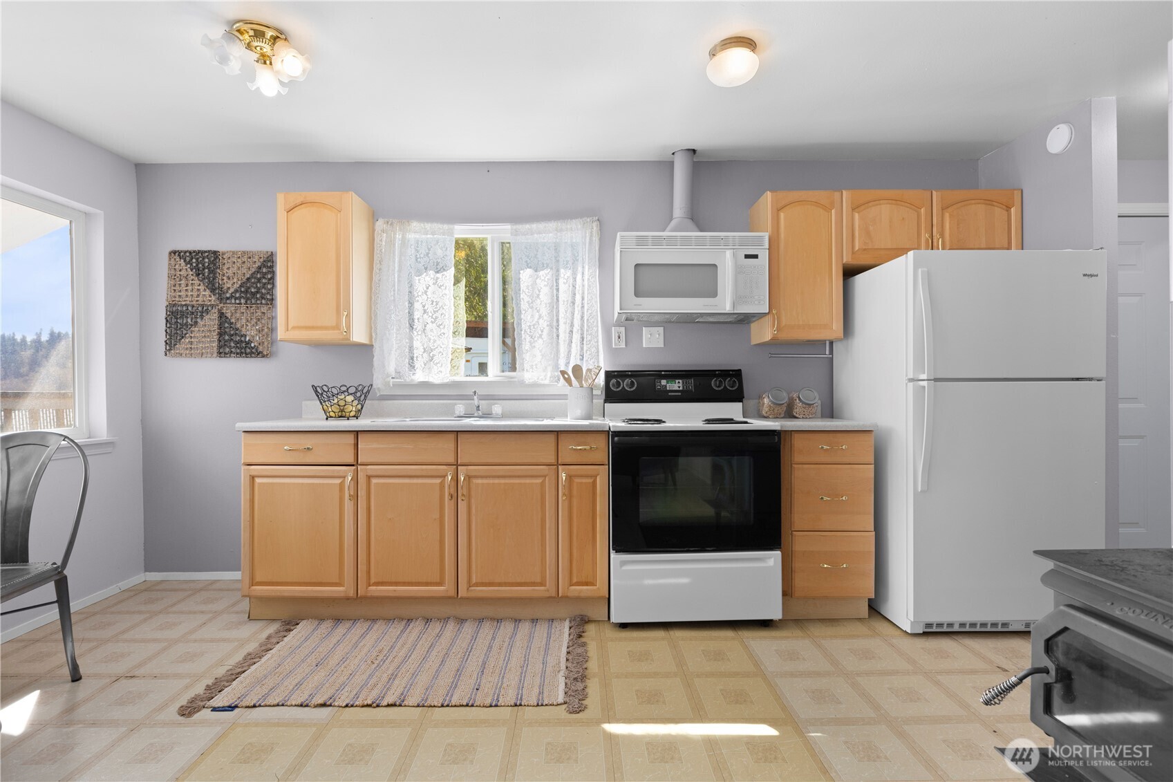 39201 Orville Road E, Eatonville, WA 98328