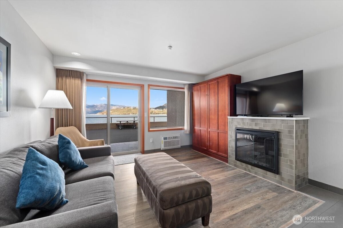 322 W Woodin Avenue #514, Chelan, WA 98816