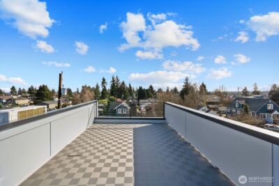 518 N 102nd Street , Seattle, WA 98133 - Photo 12