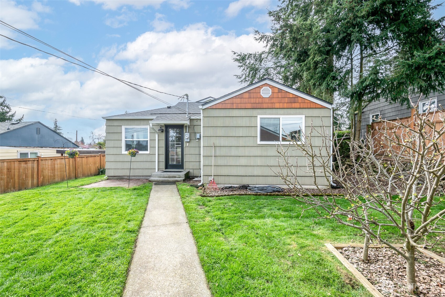 4909 N 30th Street , Tacoma, WA 98407