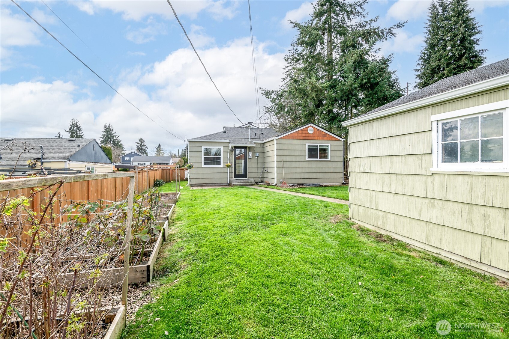 4909 N 30th Street , Tacoma, WA 98407