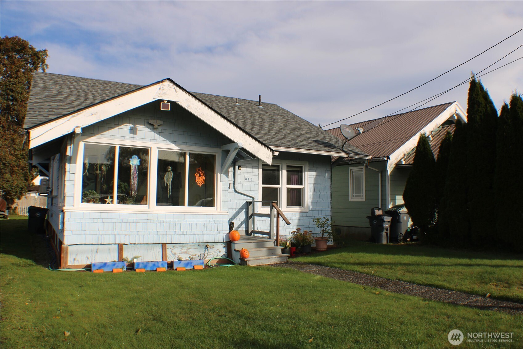 315 Eklund Avenue , Hoquiam, WA 98550