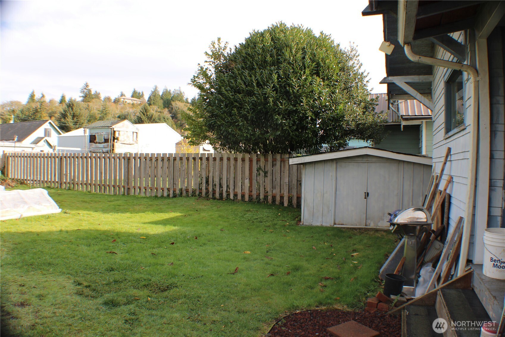 315 Eklund Avenue , Hoquiam, WA 98550