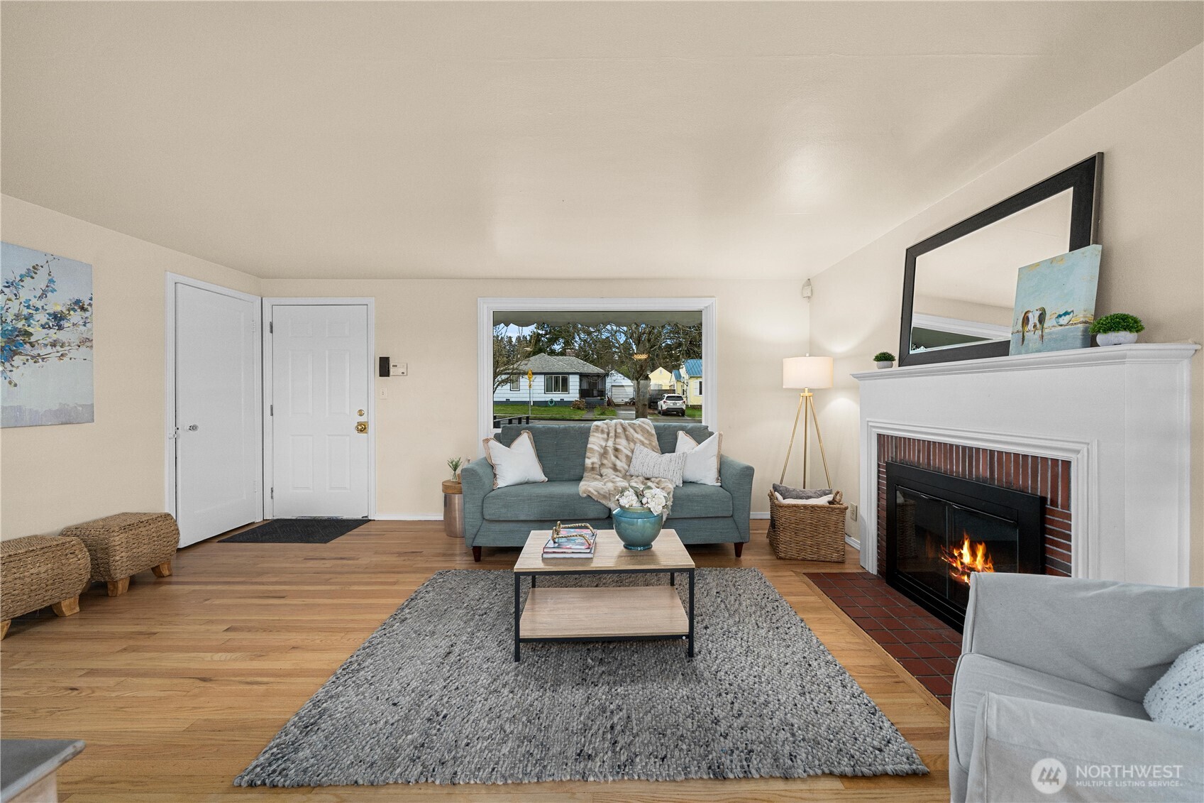 13856 37th Avenue S, Tukwila, WA 98168-4012