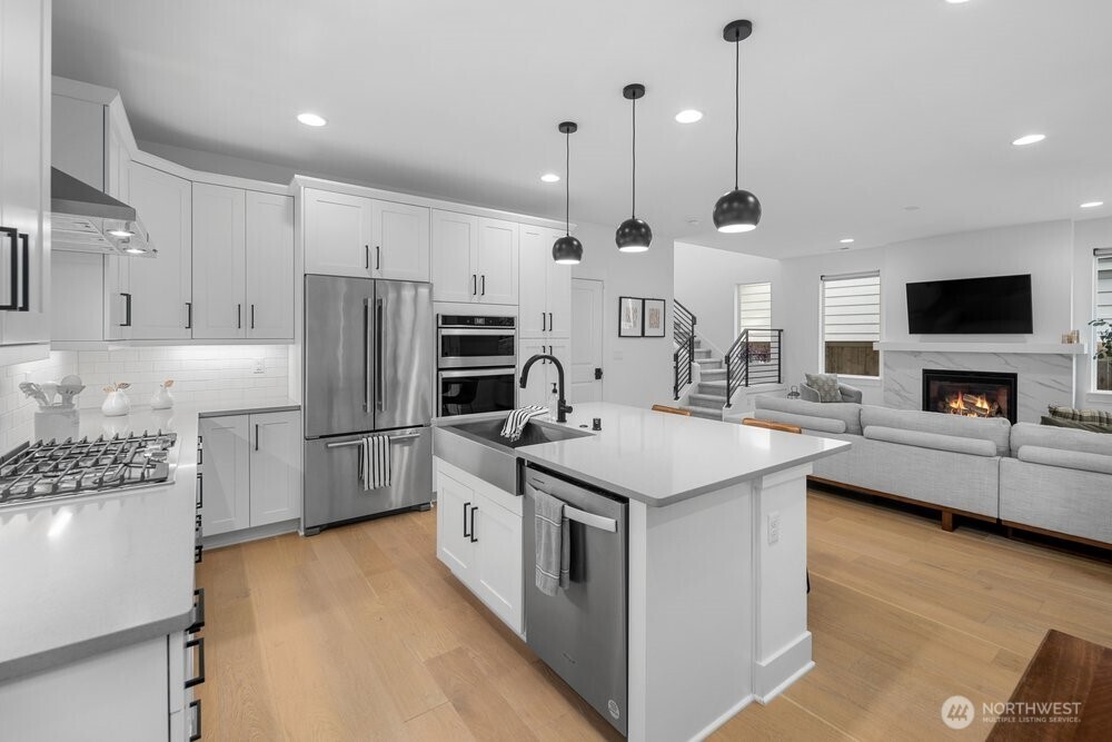 5820 155th Street SW, Edmonds, WA 98026