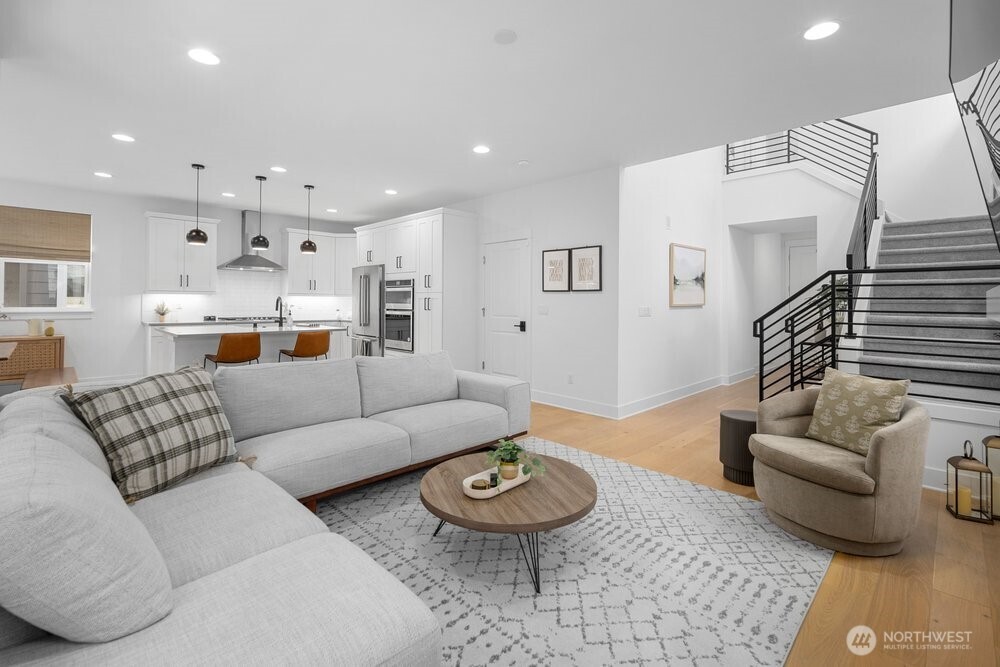 5820 155th Street SW, Edmonds, WA 98026