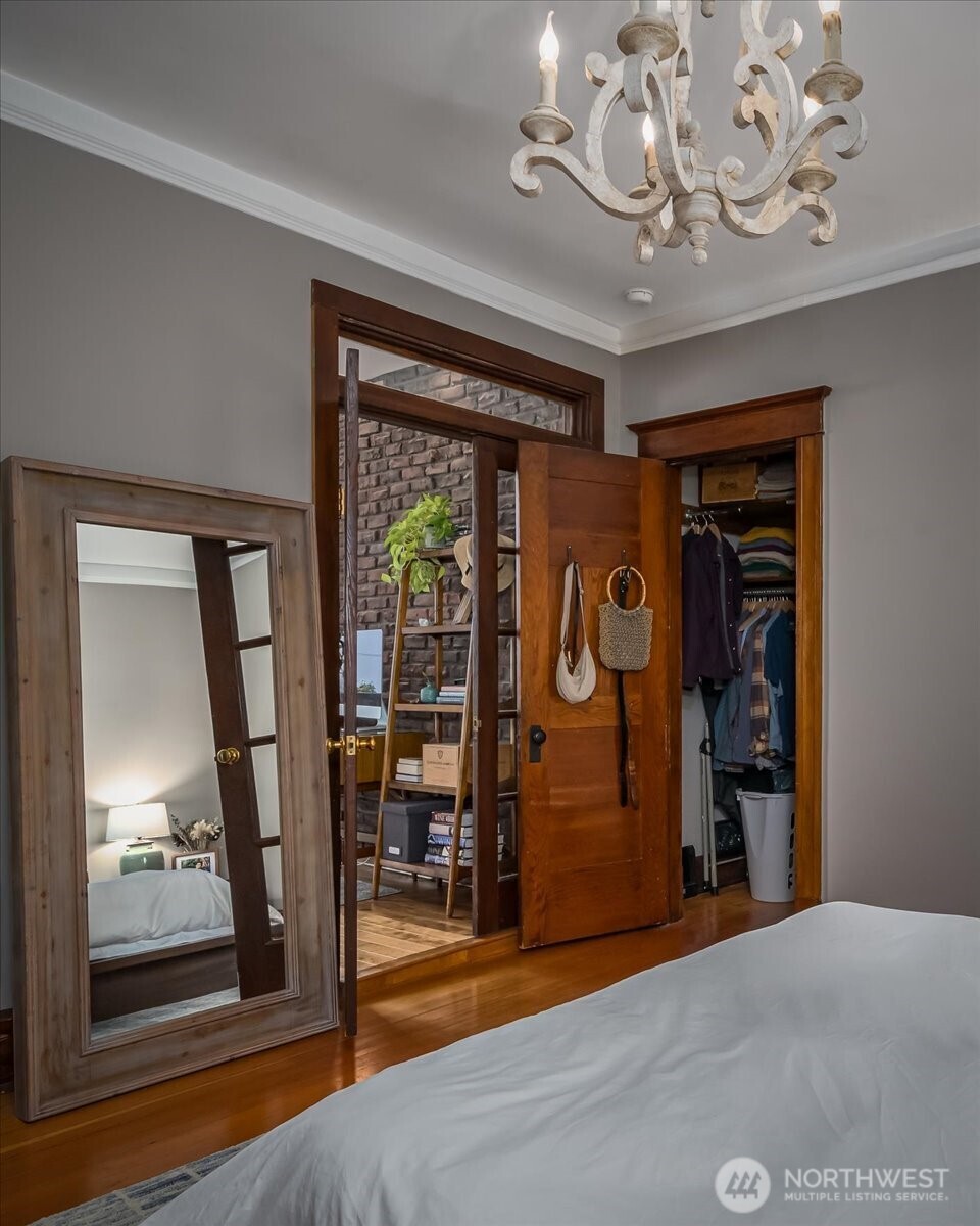 626 13th Avenue E #O, Seattle, WA 98102