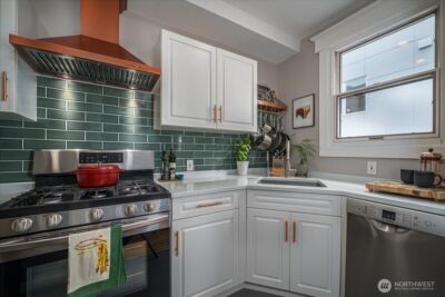 626 13th Avenue E #O, Seattle, WA 98102 - Photo 6