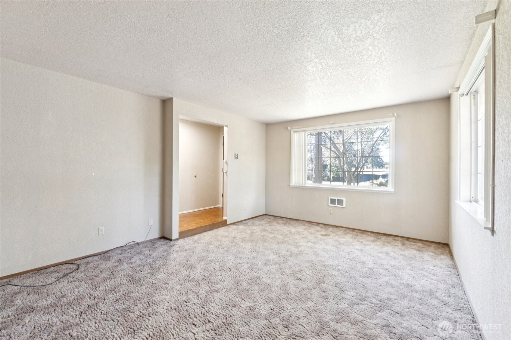 1206 Independence Court , Oak Harbor, WA 98277