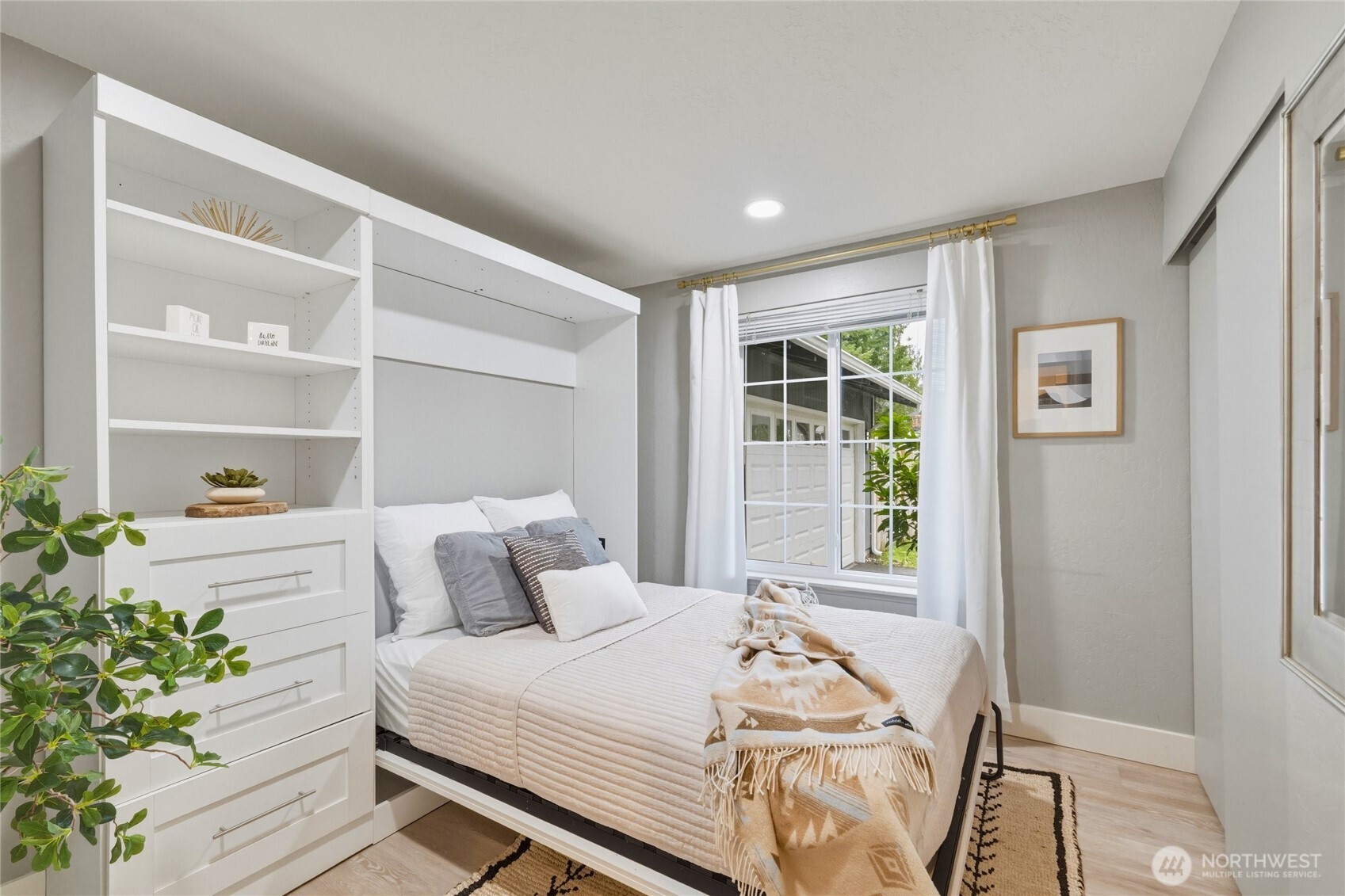 2823 182nd Avenue NE, Redmond, WA 98052