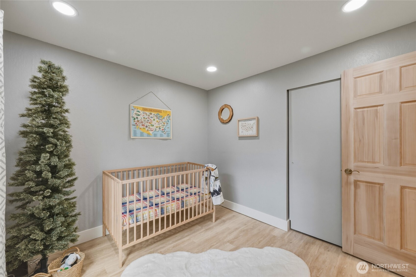 2823 182nd Avenue NE, Redmond, WA 98052