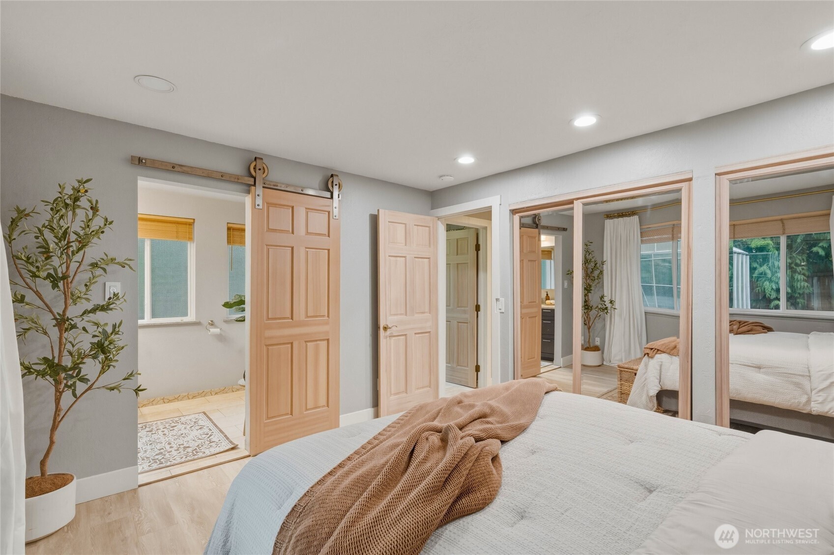 2823 182nd Avenue NE, Redmond, WA 98052
