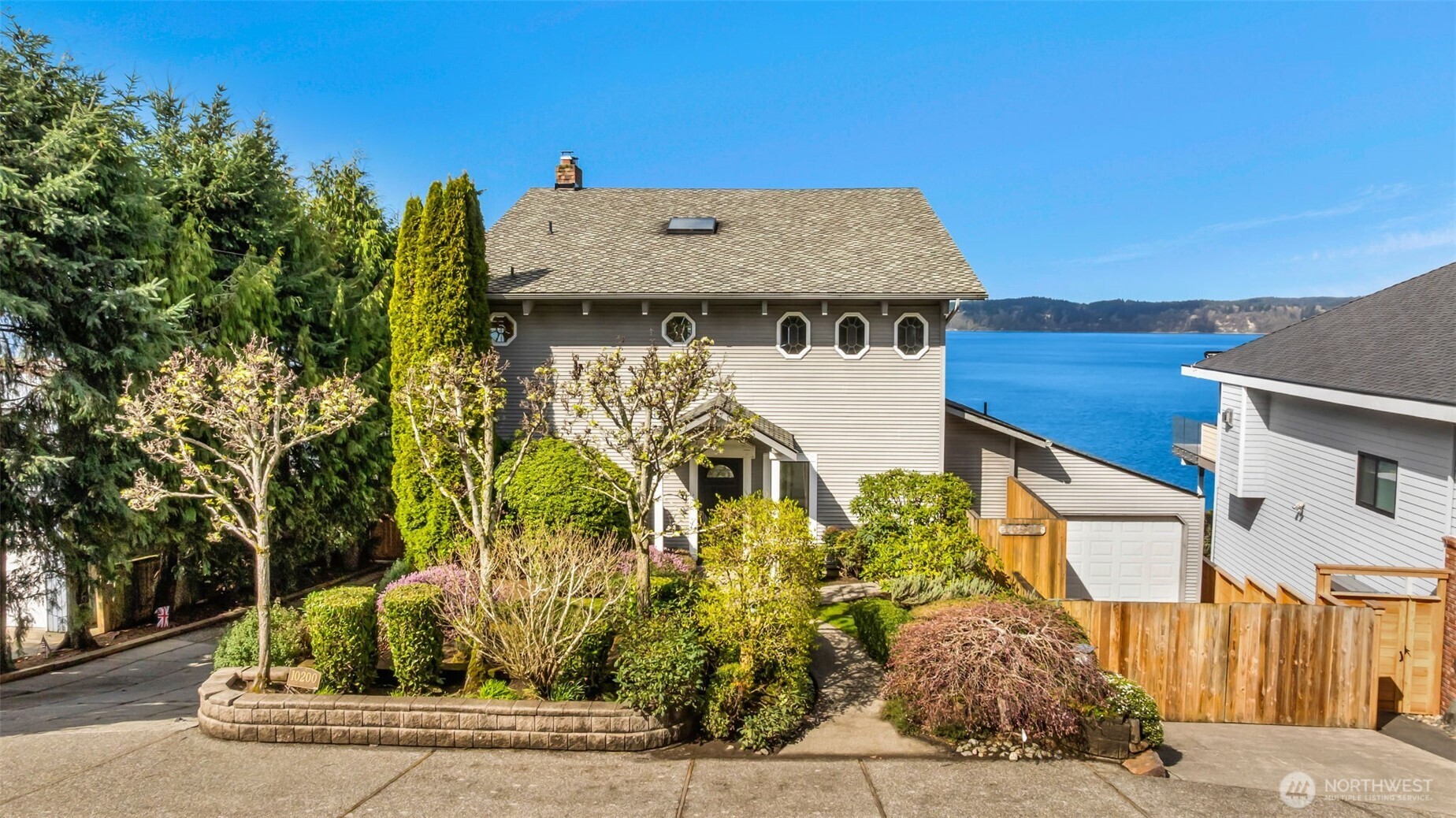 10200 Marine View Drive , Mukilteo, WA 98275