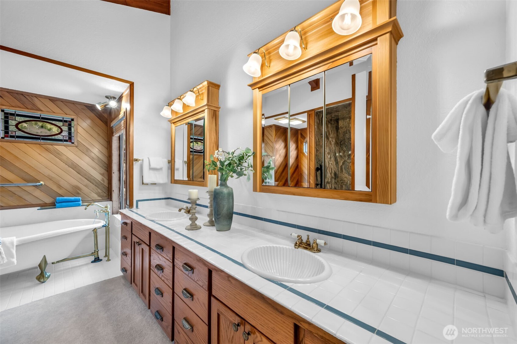 10200 Marine View Drive , Mukilteo, WA 98275