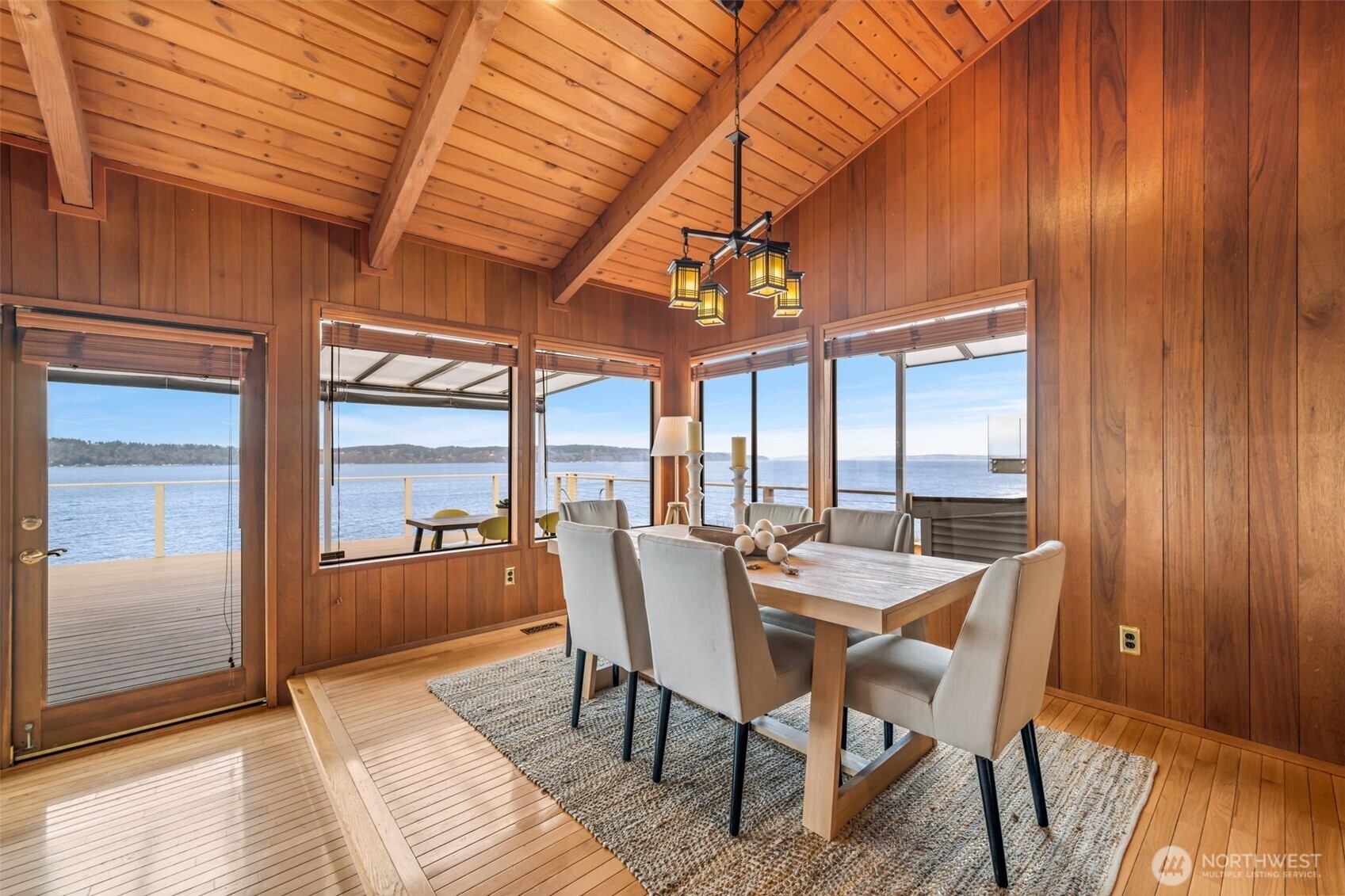 10200 Marine View Drive , Mukilteo, WA 98275