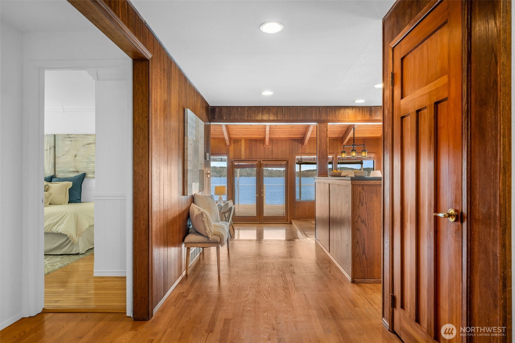 10200 Marine View Drive , Mukilteo, WA 98275