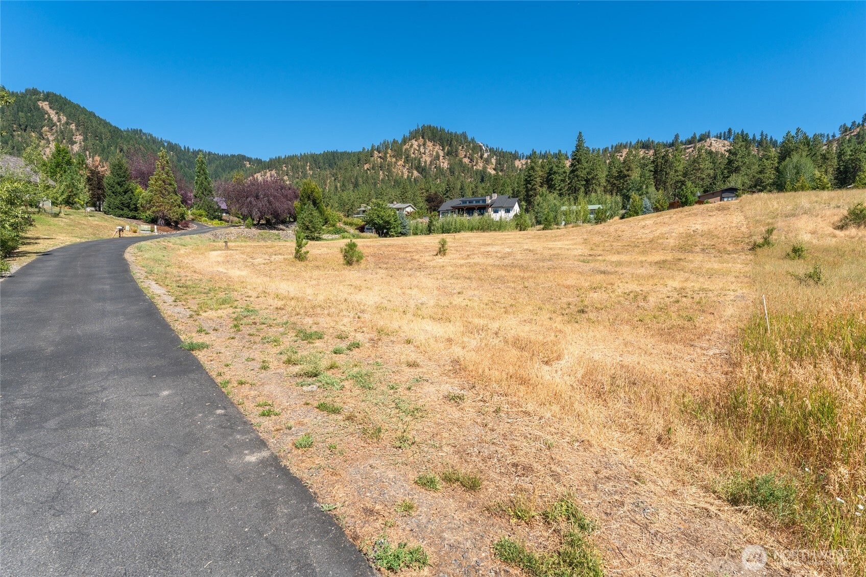 12250 Ski View Lane , Leavenworth, WA 98826