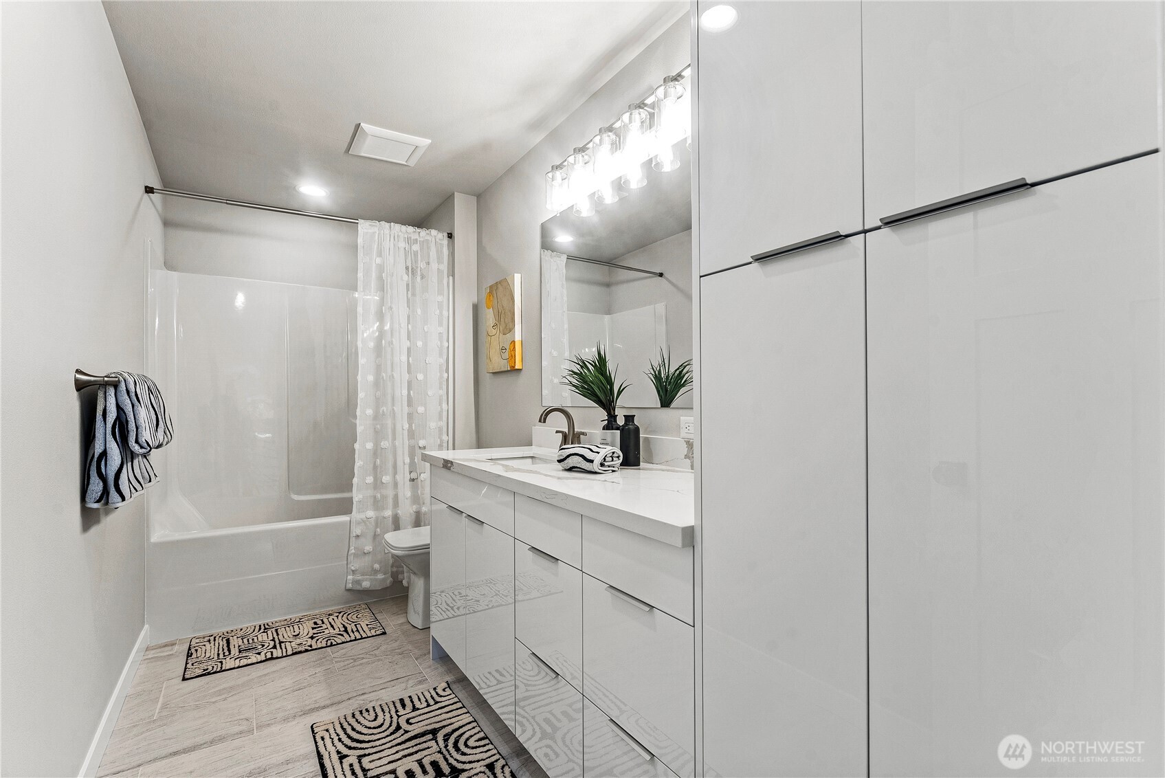 24107 184TH Avenue SE, Covington, WA 98042-4896