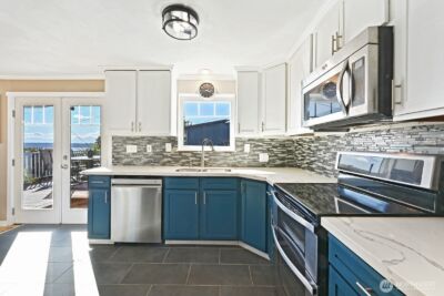 8451 40th Avenue SW, Seattle, WA 98136 - Photo 12