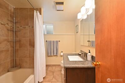 8451 40th Avenue SW, Seattle, WA 98136 - Photo 20