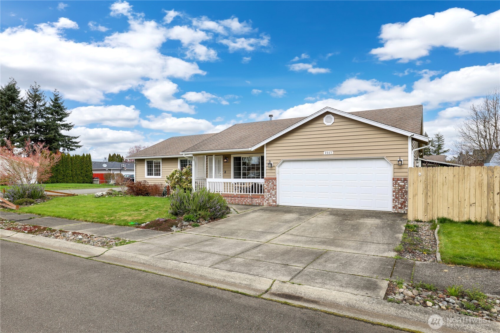 2947 Edel Avenue , Enumclaw, WA 98022