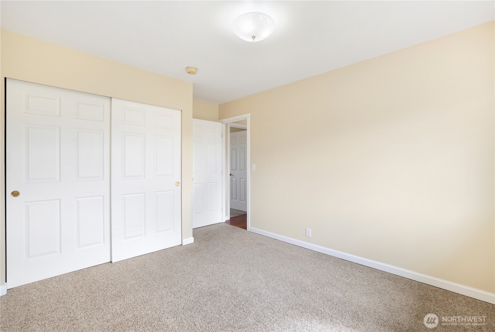 2947 Edel Avenue , Enumclaw, WA 98022