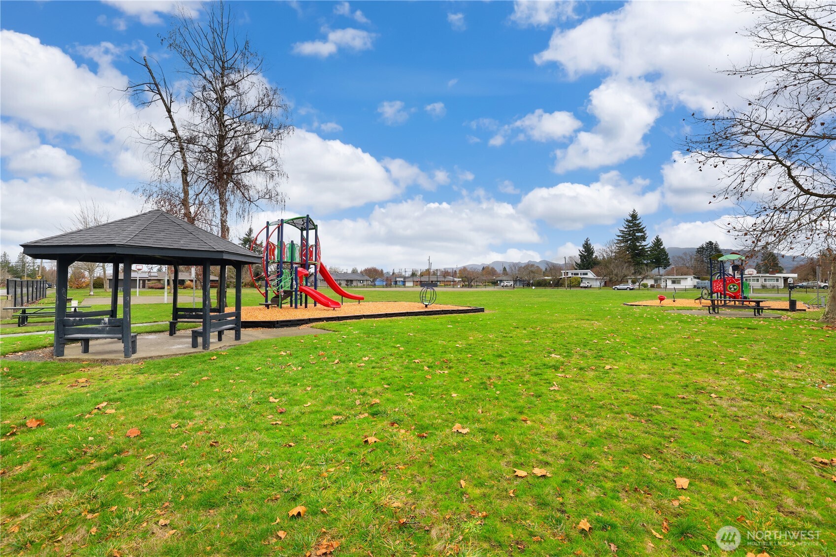 2947 Edel Avenue , Enumclaw, WA 98022